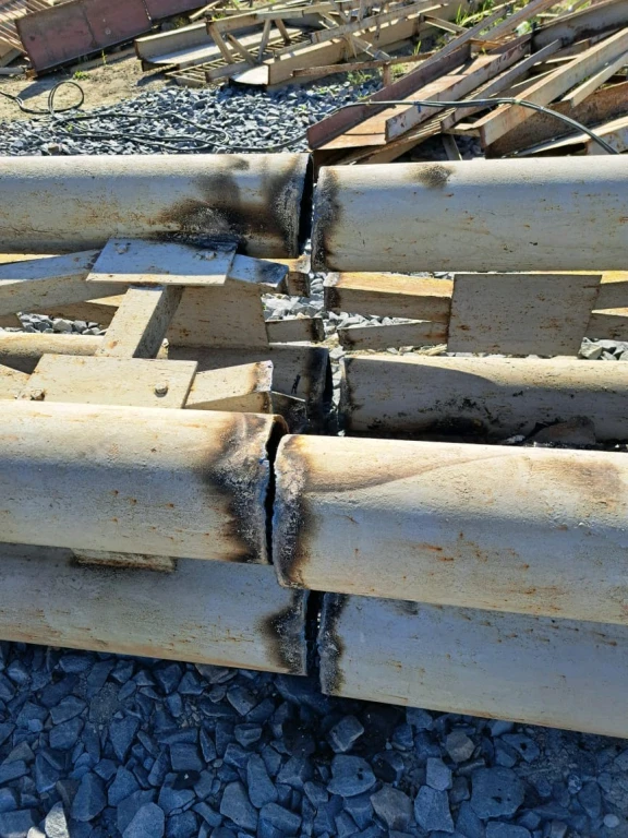 Стягивание стен домов металлом