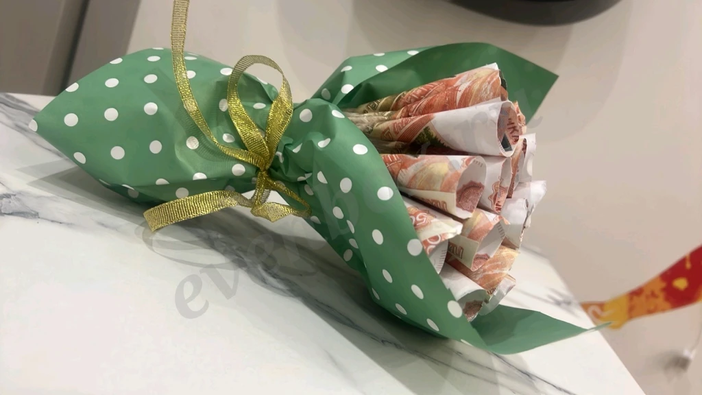 Букет из денег