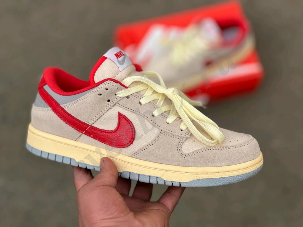 Кроссовки женские Nike Dank low