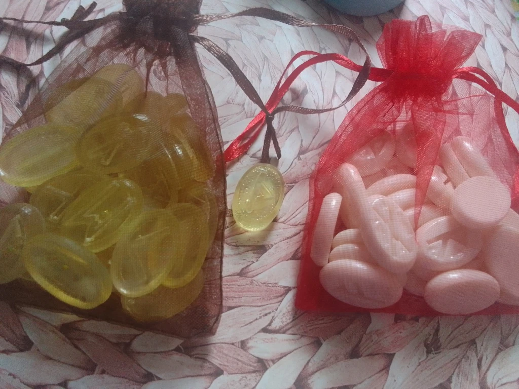 Руны из гипса/эпоксидной смолы