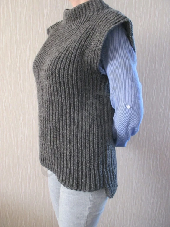 Жилет из овечьей шерсти