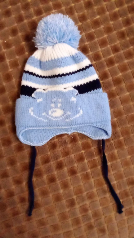 Детские вещи и обувь