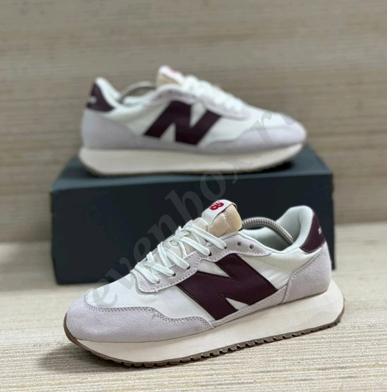 Кроссовки женские new Balance