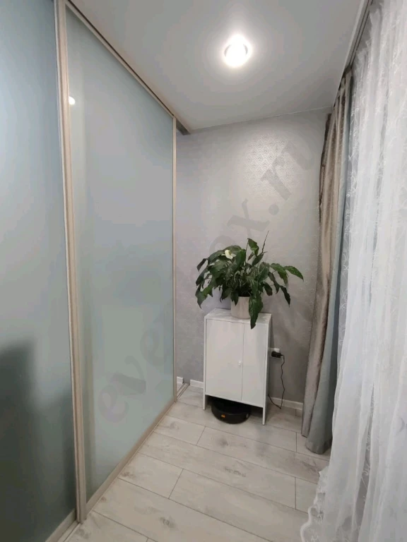 Квартира, 3 комнаты, 49.5 м², Собственник