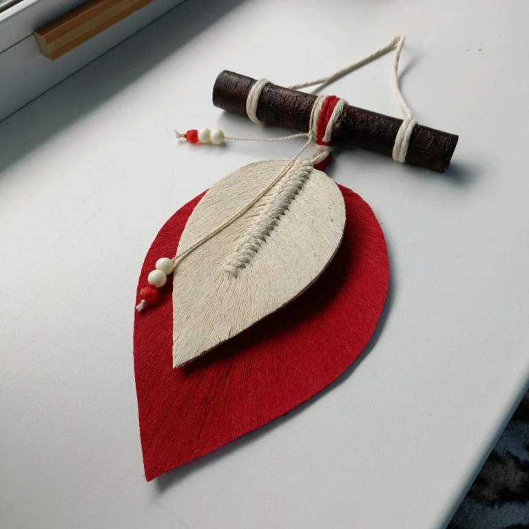 Панно макраме Листья