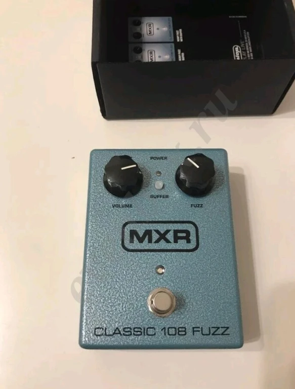 Педаль Fuzz MXR m-174 в состоянии новой