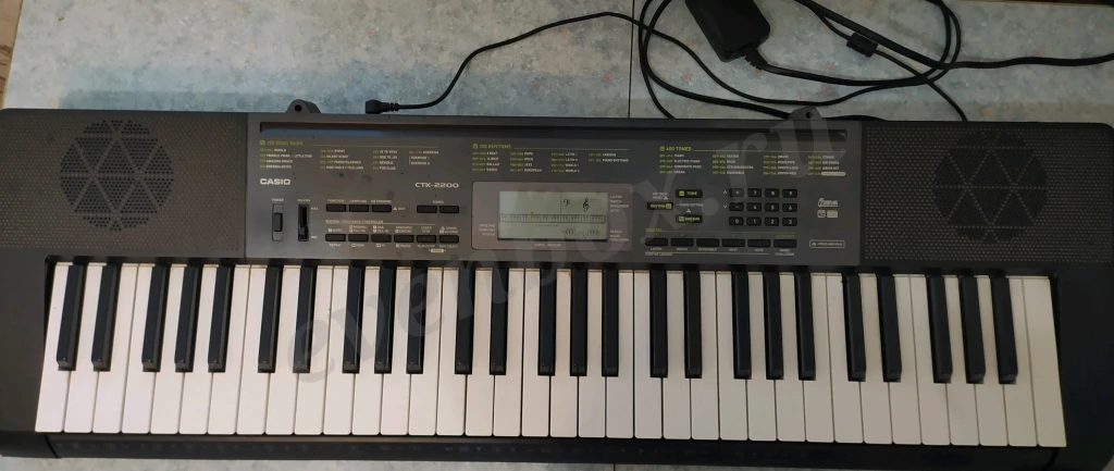 синтезатор casio