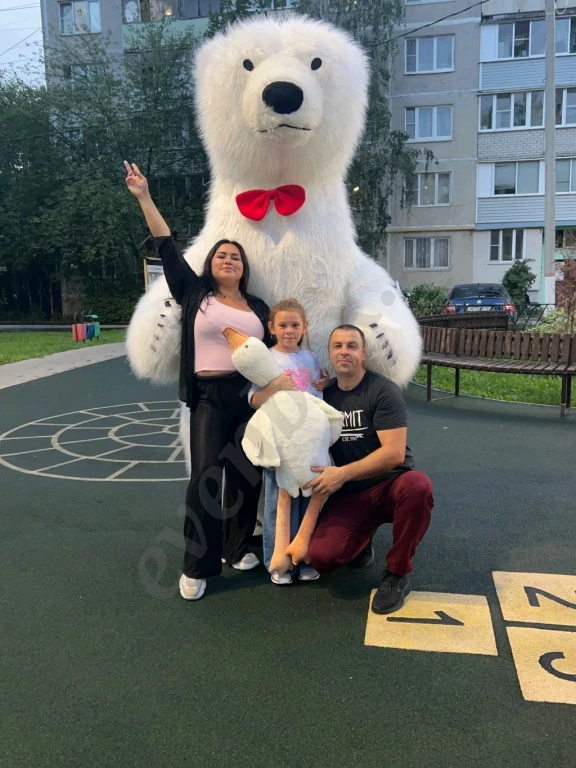 Мишка Умка на праздниках