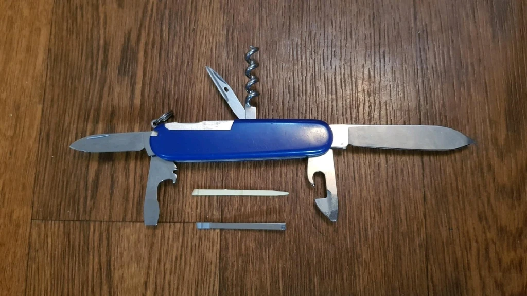 Нож Victorinox Spartan 91 мм 12 функций