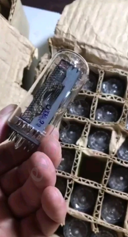 газоразрядные лампы ИН-18