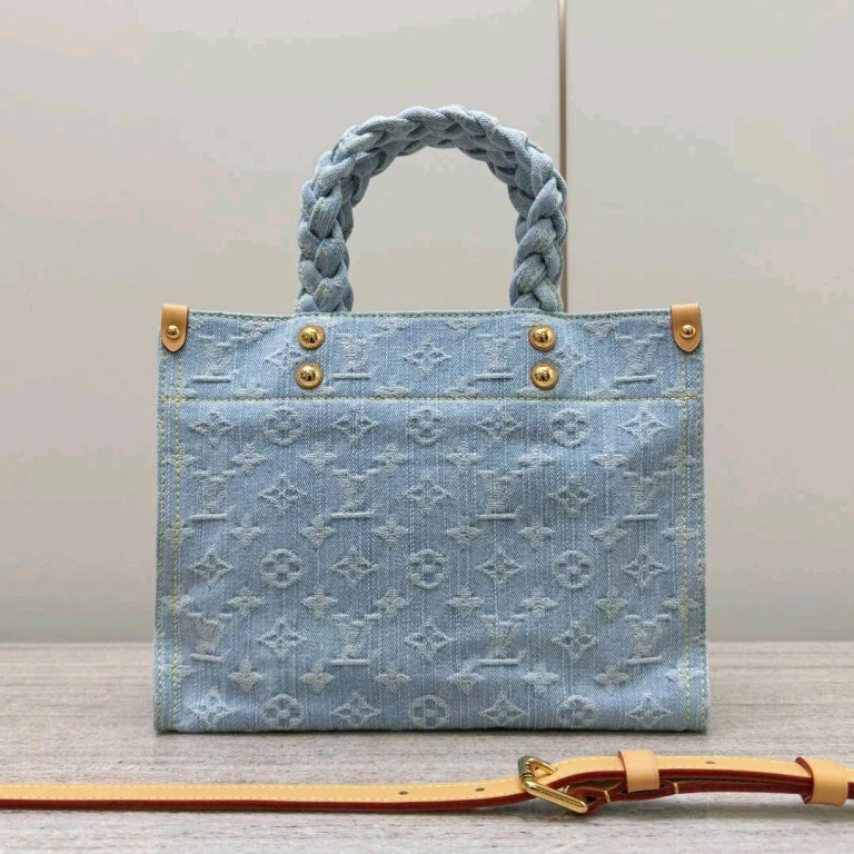 Сумка Louis vuitton
