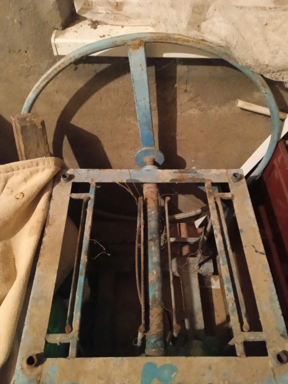 Станок для изготовления блоков