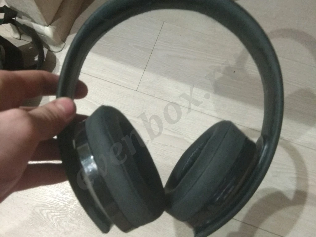 Беспроводные наушники