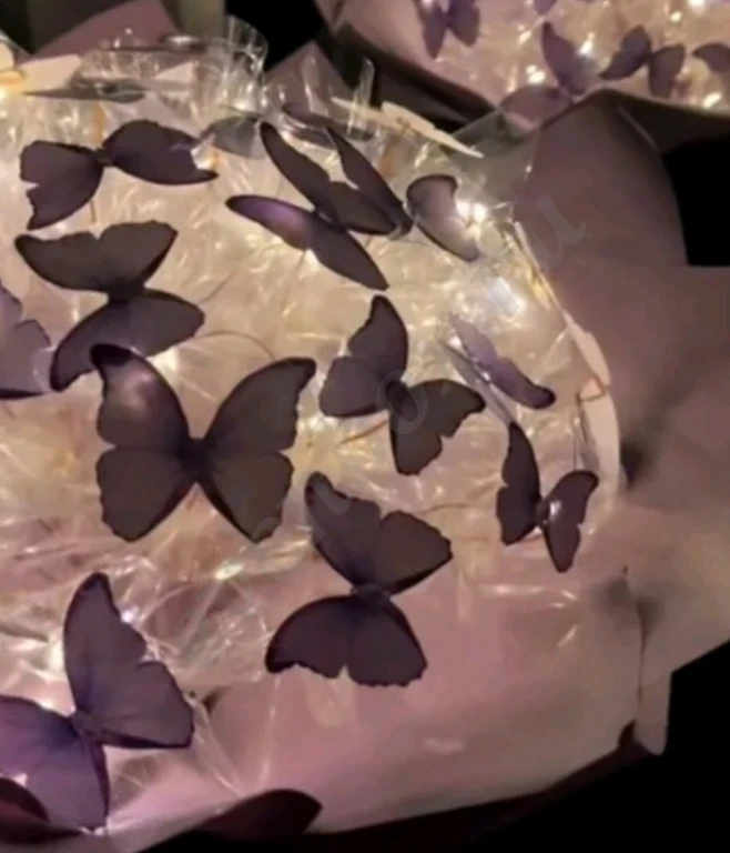 Букеты с бабочками и из атласной ленты