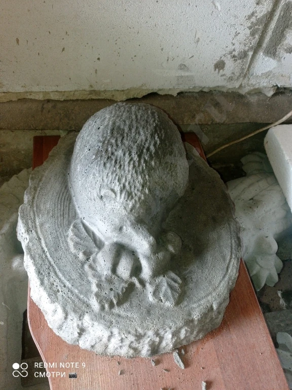 Ёжик из бетона