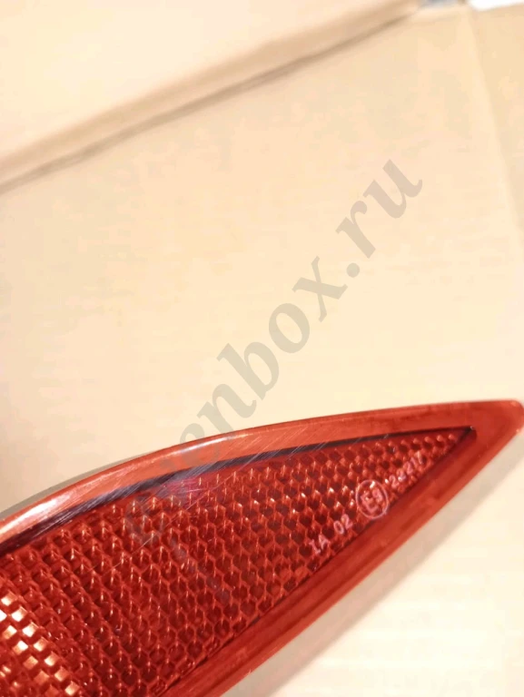 Катафот в задний бампер правый для Skoda Rapid