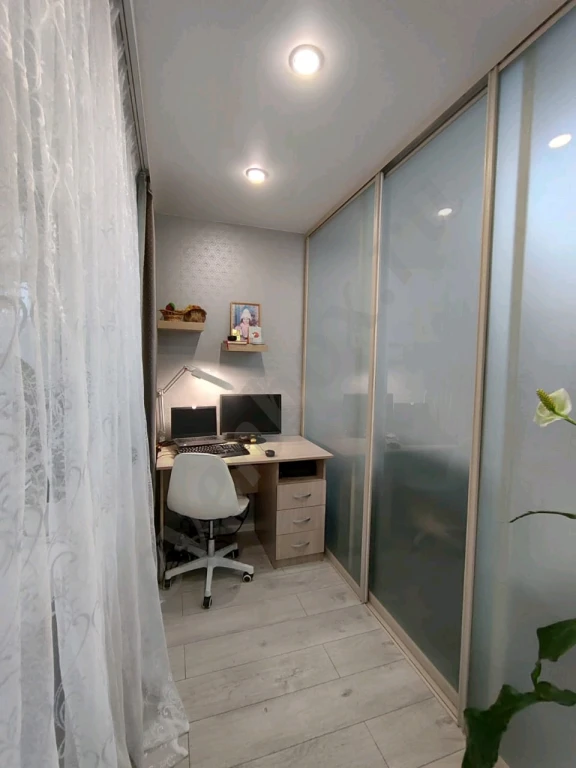 Квартира, 3 комнаты, 49.5 м², Собственник