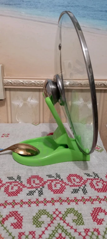 Подставка под ложку