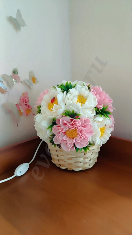 Cветильник из изолона