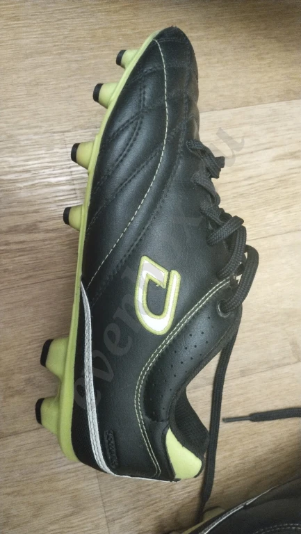 футбольные бутсы demix