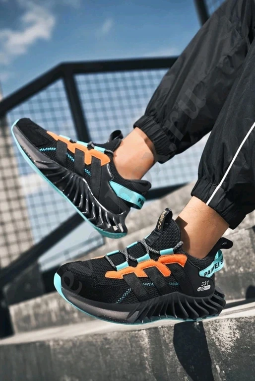 Кроссовки мужские Адидас Yeezy Smart