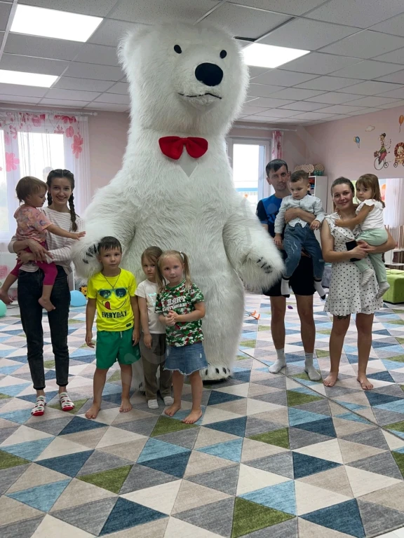 Мишка Умка на праздниках