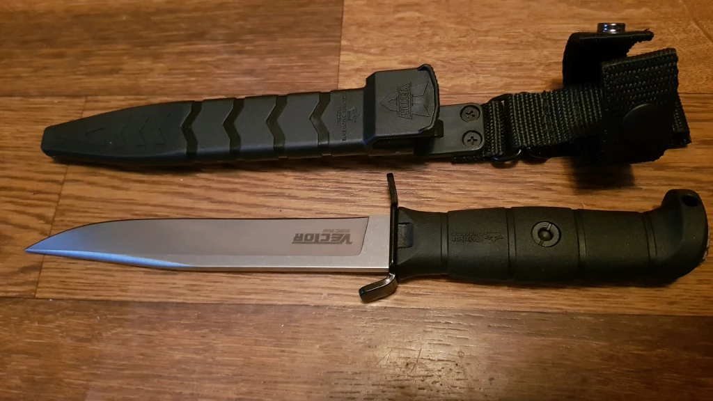 Нож Vector Kizlyar Supreme 420HC StoneWash