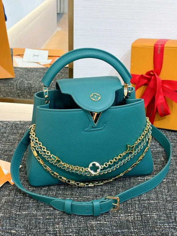 Сумка Louis vuitton оригинал.
