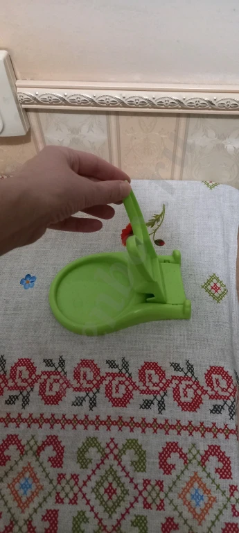 Подставка под ложку