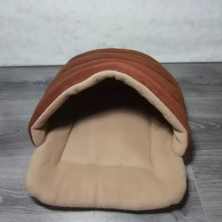 Лежанка для собаки