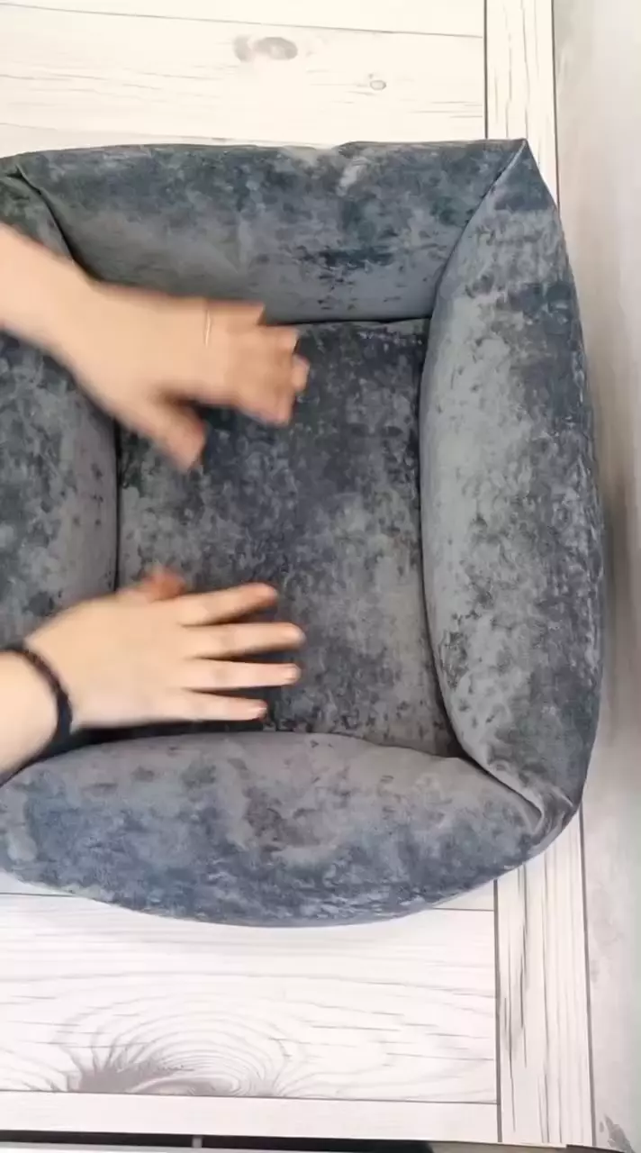 Лежанка для собак