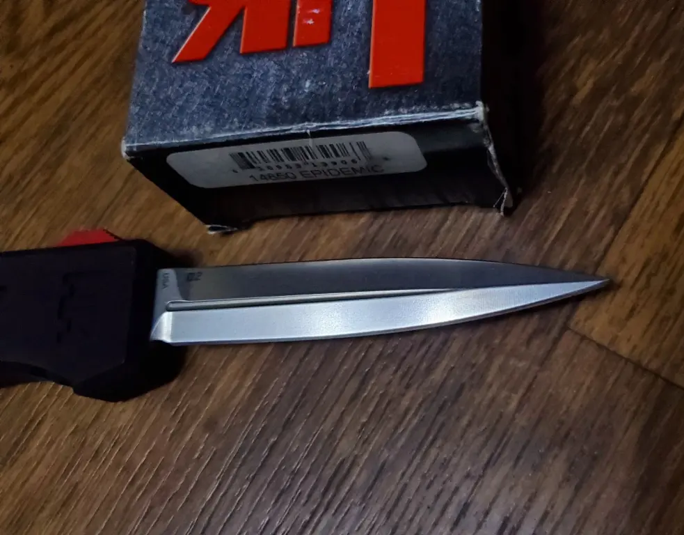 Нож Heckler & Koch Epidemic