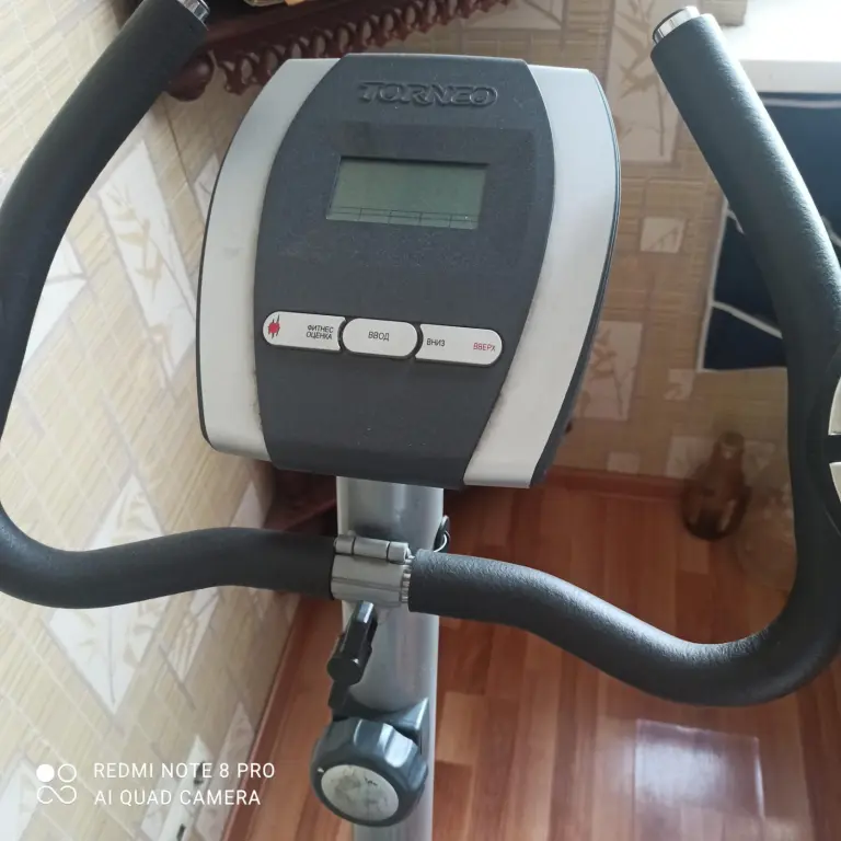 Велотринажёр магнитный с дисплеем TORNEO NOVA B - 235