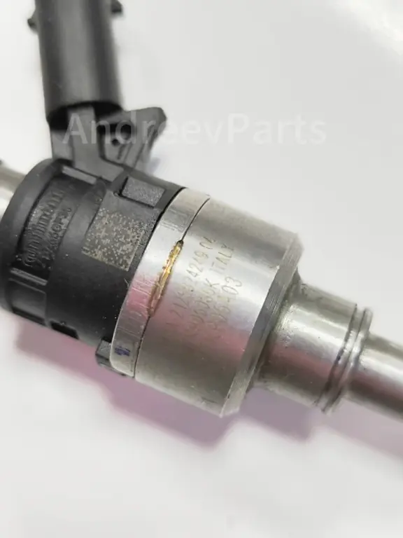 Продам новые оригинальные форсунки Bosch 026150001A (4 шт.)