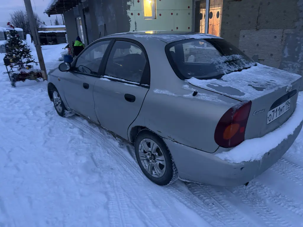 Продам ланос